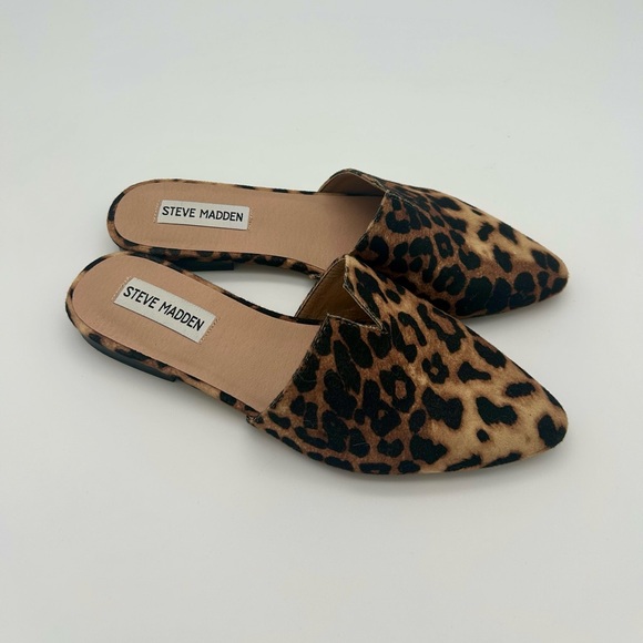 Steve Madden - Leopard Print, Tan and Black Mules - Picture 4 of 5